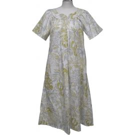 5M-523W- Vintage Monstera Cotton Hawaiian Muumuu Dress Plus Size